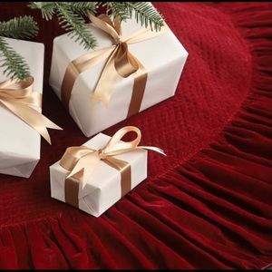 New 72” burgundy balsam hill tree skirt